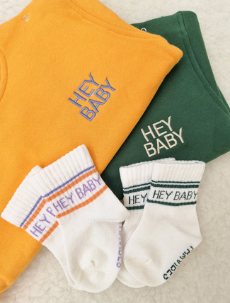 HEY BABY Sweatshirt | FAMVIBES